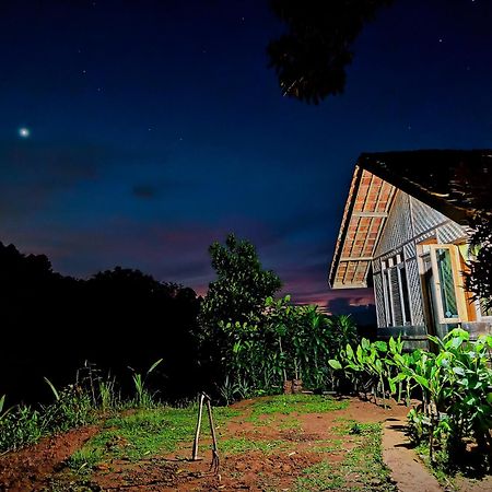 Farmstay Manangel Sindanglaka 외부 사진